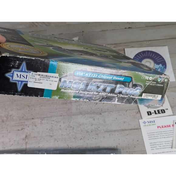 PARTS/REPAIR MSI K7T Pro2 ATX Motherboard Socket A AGP Universal 6 PCI KT133 v3 - Picture 14 of 14